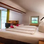 Ferienpension Bierbaumer 4* Leogang