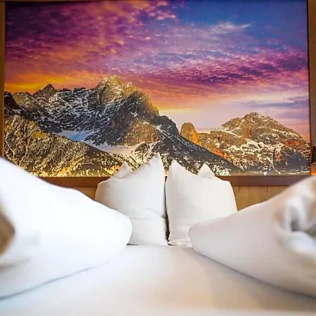 Ferienpension Bierbaumer Oda ve Kahvaltı 4*